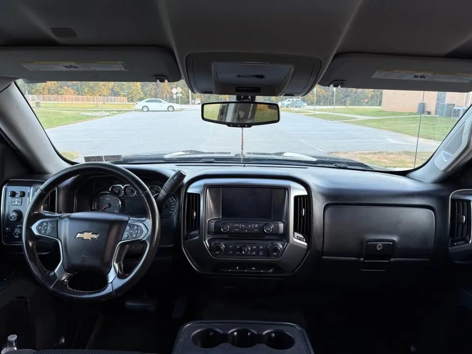 Chevrolet Silverado 1500 LT Double Cab 4WD (2017) - Gasoline